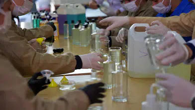 Fabrika gibi çalışan lisesinin öğrencileri üretimde ustalaştı