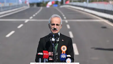 77 il birbirine bölünmüş yollarla bağlı