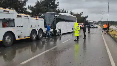 Yolcu otobüsü devrildi! 3 kişi öldü, 22 kişi yaralandı