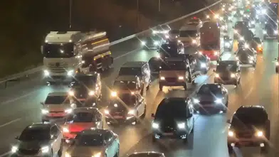 Bayram tatili dönüşü İstanbul girişinde trafik yoğunluğu