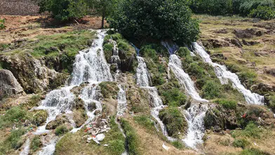 Geçen yıl kuruyan Sakçagözü Şelalesi yeniden akmaya başladı