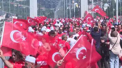 İrade Bizim, Zafer Bizim anma programı 15 Temmuz Şehitler Anıtı'nda yapıldı