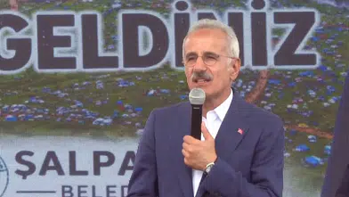 Bakan Uraloğlu, “Türkiye'nin ihtiyaç duyduğu her yatırımı hayata geçiriyoruz”