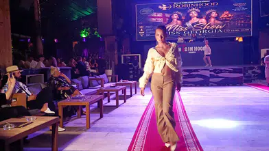 Gürcü tasarımcıların koleksiyonları Alanya'da sergilendi