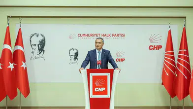 CHP’de 26 ilin başkanları görevinden uzaklaştırıldı