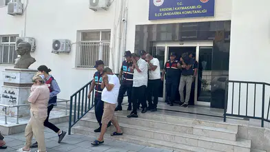 Mersin'de fuhuş operasyonu! 5 kişi tutuklandı