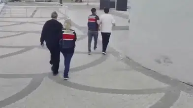 Vize operasyonuyla 6 ilde 49 şüpheli hakkında işlem başlatıldı