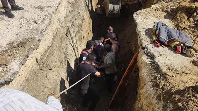 Hatay'da altyapı çalışması sırasında toprak altında kalan işçi öldü