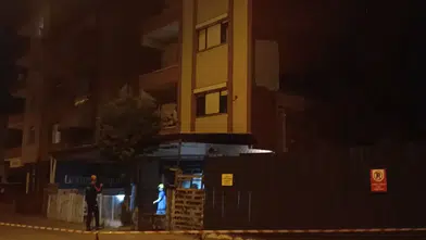 Kirişlerinden ses gelen 4 katlı bina tahliye edildi