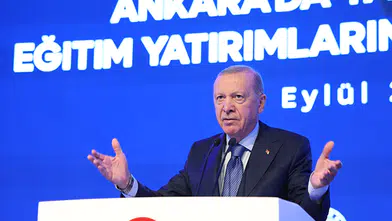 Başarılı ve teknolojiyi iyi kullanan bir gençlik filiz veriyor