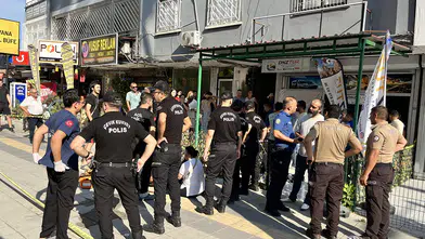Mersin'de eşini tabancayla öldüren kişi aynı silahla intihar etti