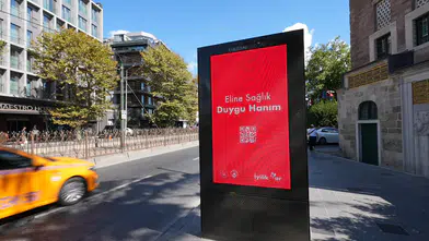 İyilik Var dijital gönüllülük mesajları billboardlara yansıdı