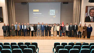 KSÜ’de yapay zekâ destekli DATABEEG ile veri analizi eğitimi gerçekleştirildi