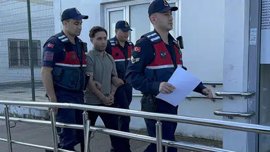 Çukurova Belediyesindeki usulsüzlüklere yönelik operasyonda 44 kişi gözaltında