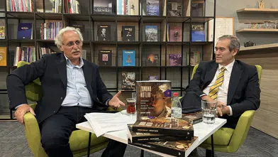 Prof. Dr. Nevzat Çevik'in "Zamana Notlar" kitabı tanıtıldı