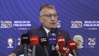 AK Parti Grup Başkanı Abdullah Güler, deprem bölgesinde