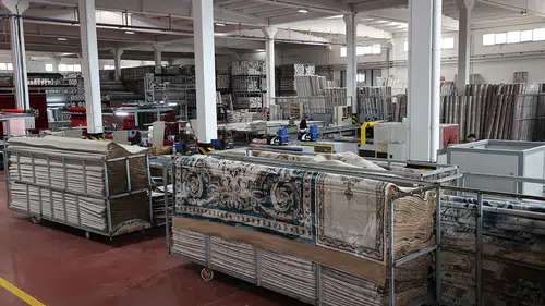 Güneydoğu'dan yılın ilk çeyreğinde 429 milyon dolarlık halı ihraç edildi