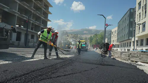 Trabzon Bulvarı’nda asfalt hamlesi