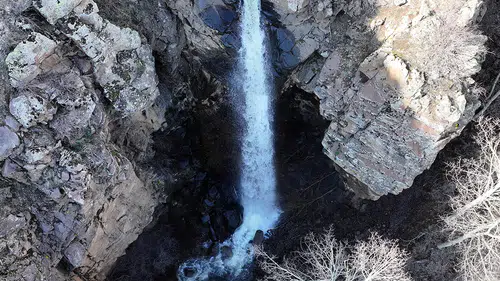 Erciyes Dağı eteklerindeki şelale, 10 yıl sonra yeniden çağlamaya başladı