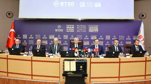 Ekonomi büyüdükçe Türkiye’ye güven artıyor