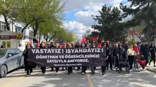 Şanlıurfa ve Kahramanmaraş'taki okul saldırıları sessiz yürüyüş ile tepki gösterildi