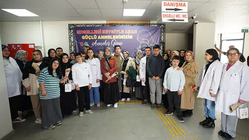 Kahramanmaraş Engelsiz Yaşam Merkezi’nde Anneler Günü bir başka güzel