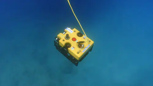 Yerli robotlar su altına iniyor