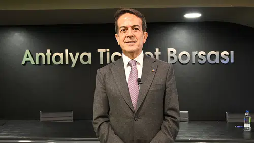 Antalya sebze-meyve üretiminde Türkiye'nin lideri