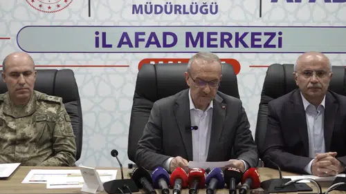 Malatya depreminde 32 hasar tespiti, 18 kişi müşahede altında