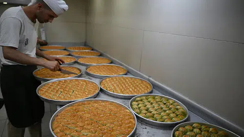 Baklavacılarda Kurban Bayramı öncesinde tatlı telaşı başladı
