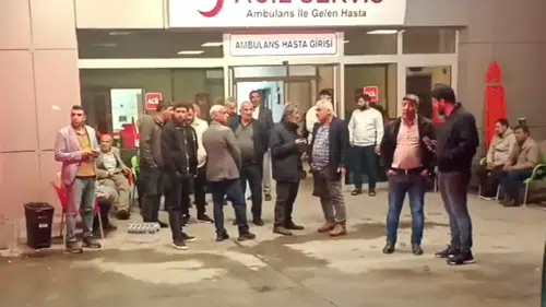 Üvey kardeşler arasında çıkan silahlı kavgada 2 kişi öldü