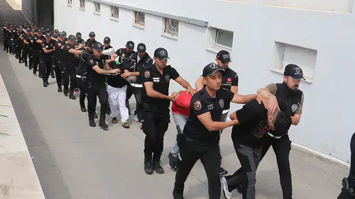 3 ilde düzenlenen uyuşturucu operasyonunda 22 zanlı tutuklandı
