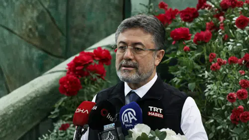 Bakan Yumaklı: “Yılda 2 milyar adet süs bitkisi üretiyoruz”