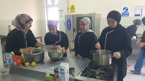 Meslek lisesinin cirosu 22,5 milyon liraya ulaştı