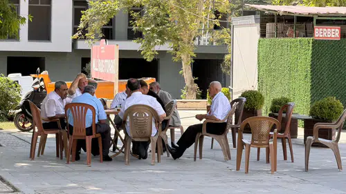 Kahramanmaraş'ta 37 derecelik sıcaklık hayatı yavaşlattı