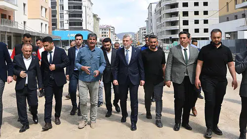 Başkan Görgel, Elbistan’a 500 milyonluk yol yatırımı sözü verdi