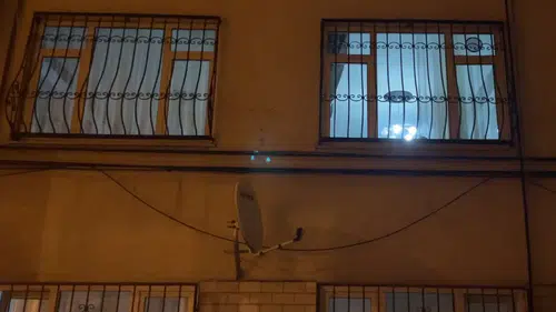 Anne oğlu tarafından bıçaklandı, hastaneye kaldırıldı