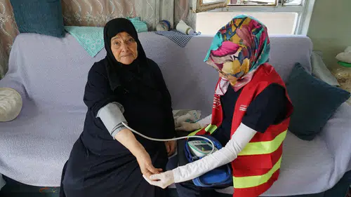 Kahramanmaraş’ta yalnız yaşayan yaşlıların yanında Büyükşehir var