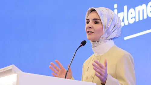 Sosyal destekte yeni dönem! 30 bin haneye erken müdahale