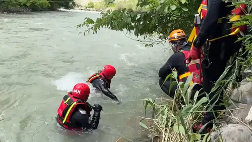 Kayıp baba ve oğlunu arama çalışmalarına devam edildi
