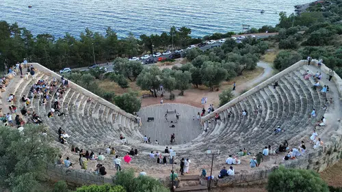 Kaş'ta 2 bin yıllık antik kentte milli maç heyecanı yaşanacak
