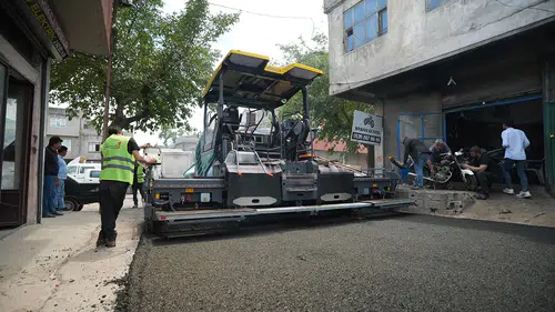 Kahramanmaraş’ta yeni haftada 17 noktada asfalt mesaisi