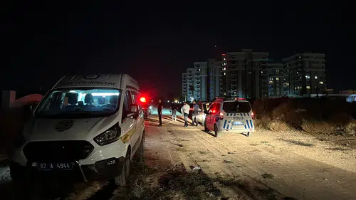 Cezaevinden izinli çıkan hükümlü boş arazide ölü bulundu