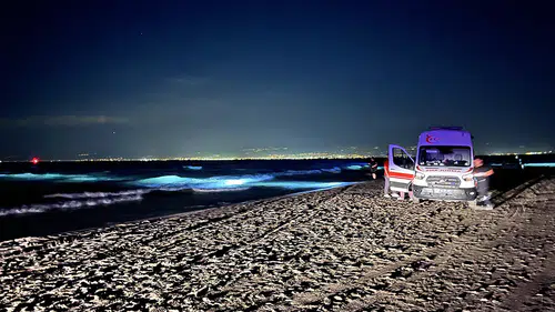 Mersin'de denize giren 5 kişilik aileden 3'ü boğuldu!