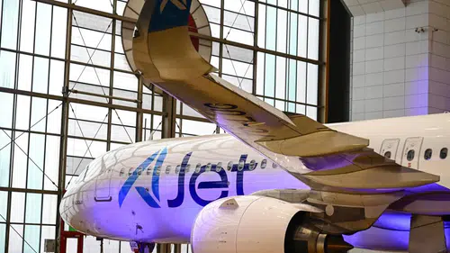 AJet, bir günde 101 bin 545 kişiyi taşıyarak günlük yolcu rekoru kırdı