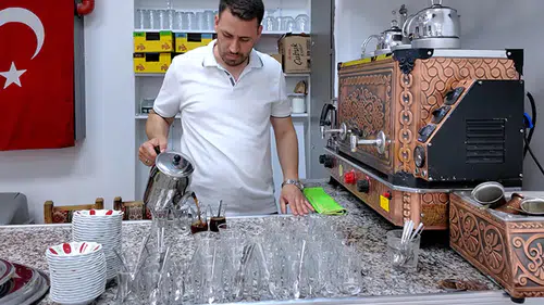 Bakırcılar çarşısı yeniden ayağa kalktı