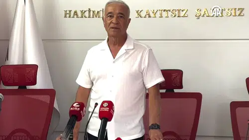 Seferihisar Belediye Başkan Vekilliğine CHP'li Fuat Gümüş seçildi