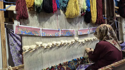 Isparta'nın özgün halıcılık mirası yeniden canlandırılıyor