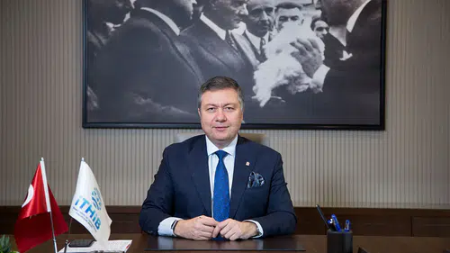 Türk tekstili yılın ilk yarısında 4,7 milyar dolar gelir sağladı