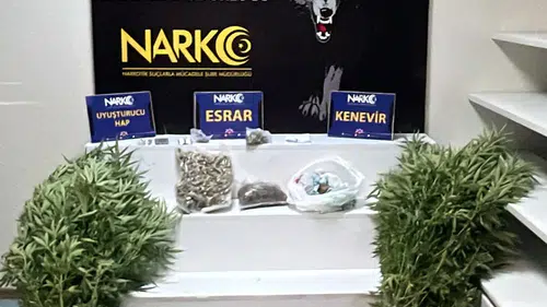 Adana'da uyuşturucu operasyonunda yakalanan 4 zanlı tutuklandı